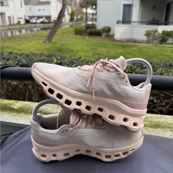 Size 6.5 W - On cloudmonster training / running - Picture 3 of 7